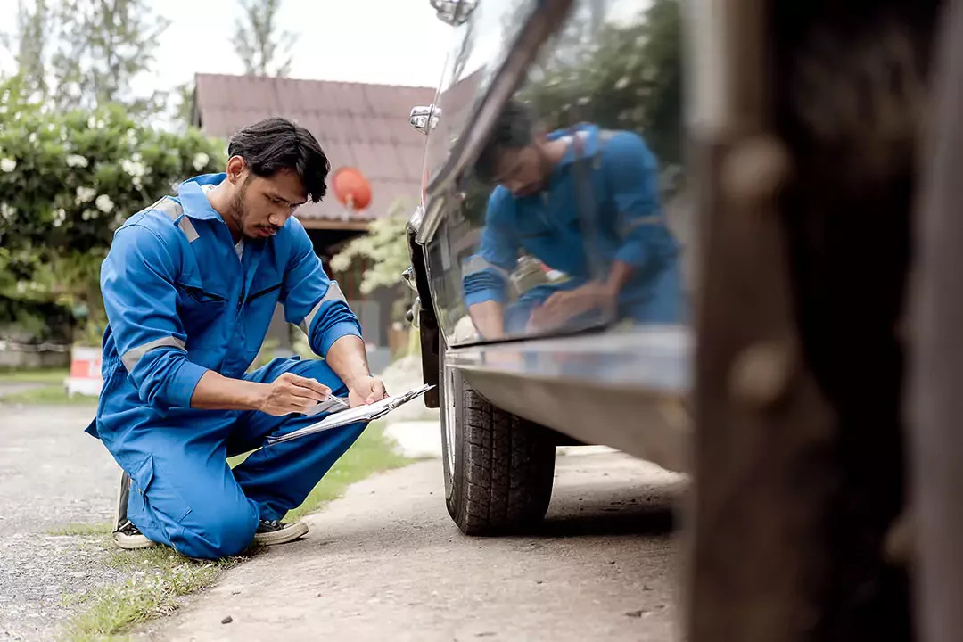 How To Build a Strategic Fleet Maintenance Plan + Checklist