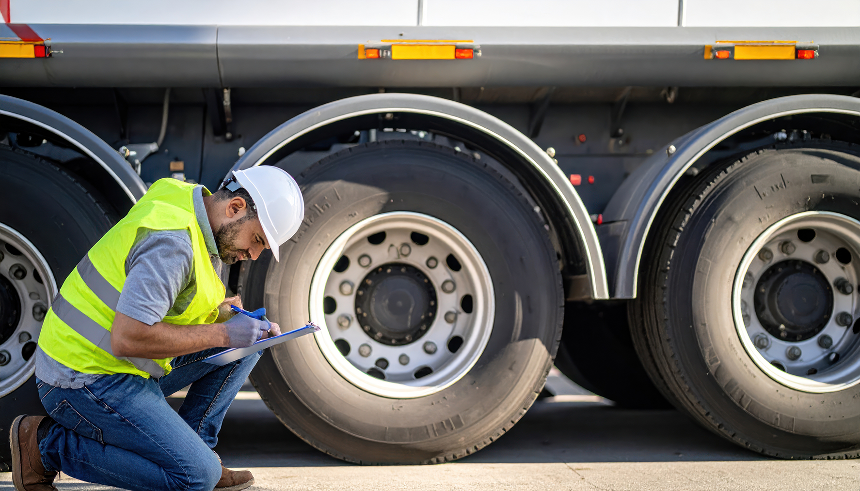 Preparing for International Roadcheck 2026